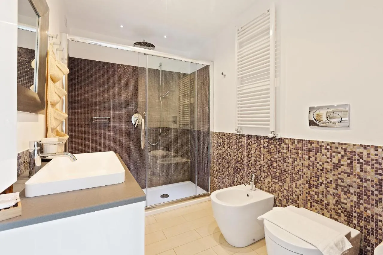Appartement Elegant Loft With Balcony! à Milan Italie