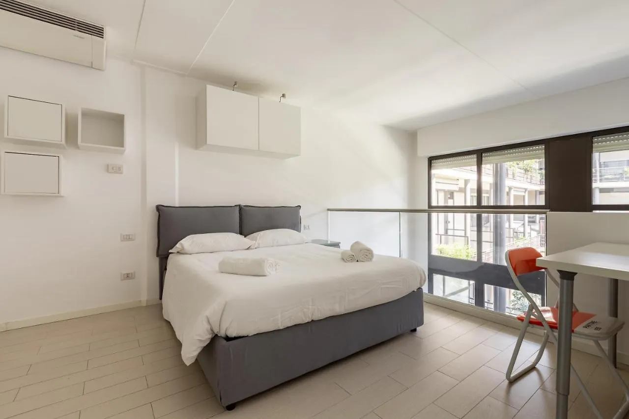 Apartmán Elegant Loft With Balcony! Milán 0*,