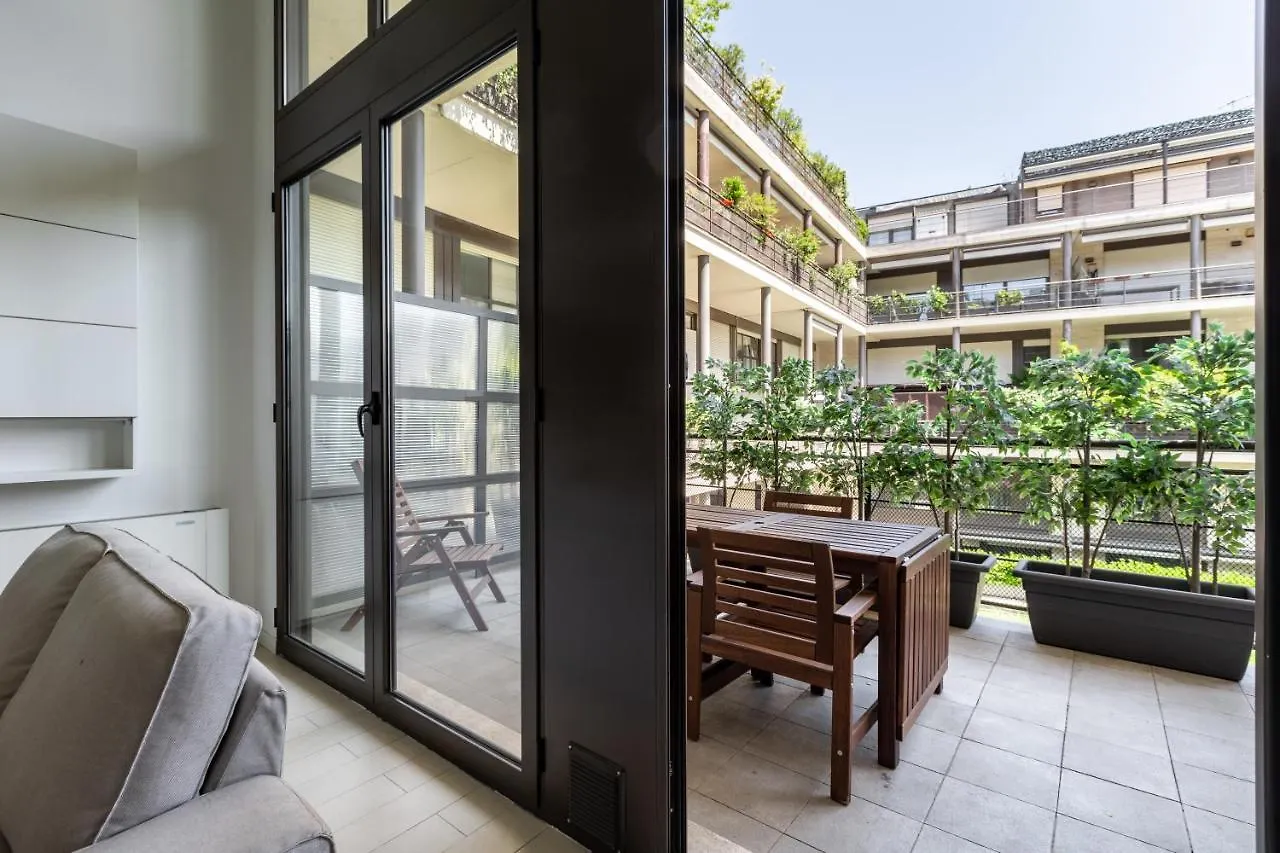 Apartmán Elegant Loft With Balcony! Milán Itálie