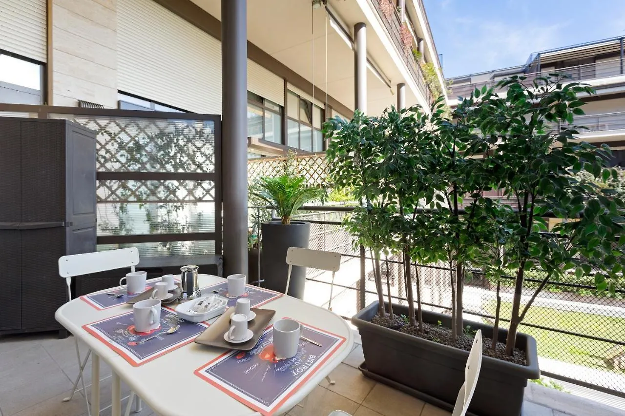 Apartmán Elegant Loft With Balcony! Milán